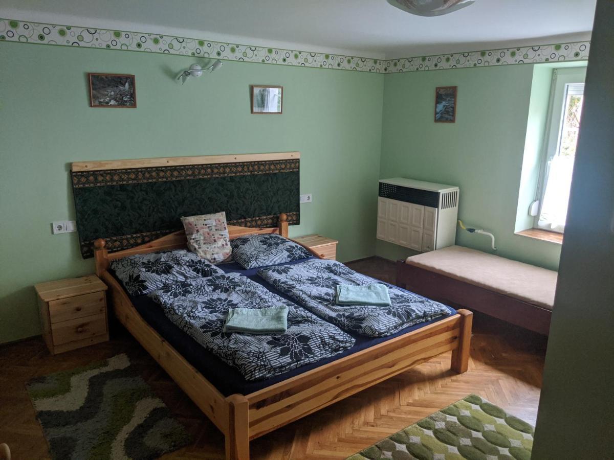 Romai Fuerdo Apartmanhaz Bakonynana